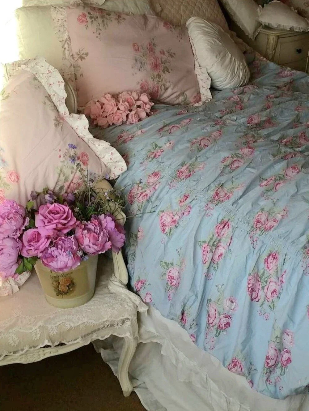 NEW Simply Shabby Chic Rachel Ashwell Queen Duvet & Pillow Sham Set